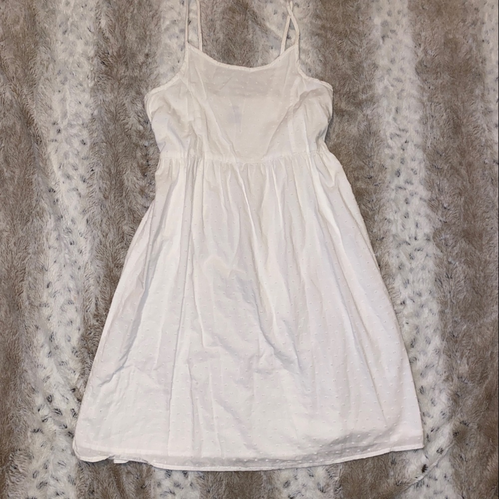 COPY - OLD NAVY Embroidered Swiss Dot Fabric A-LINE DRESS in WHITE